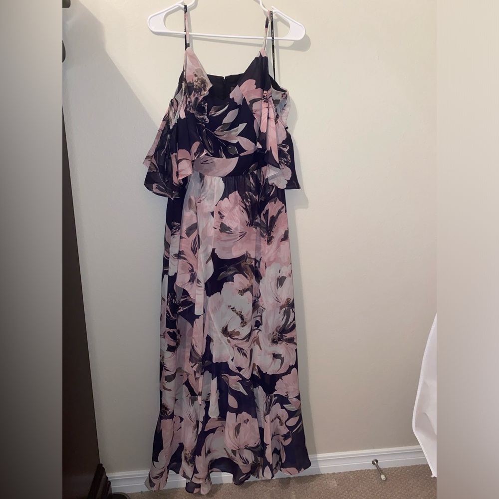 Vince Camuto Off the Shoulder Dress